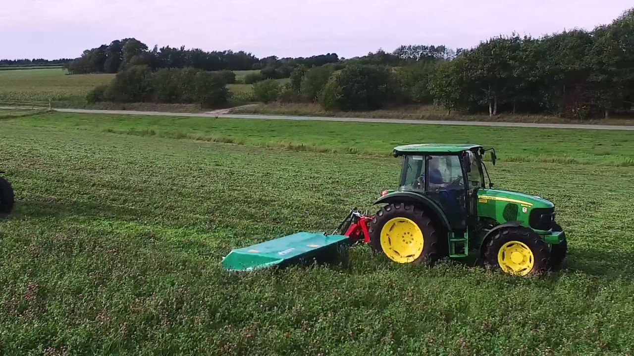 Kverneland - kompletní řada: bočně nesené diskové žací stroje