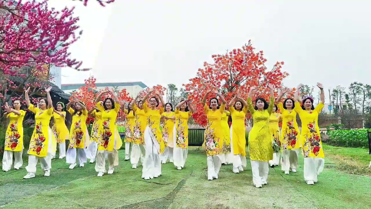 Bên em mùa Xuân 💞💞💞  Biên Đạo Duy Bảo 