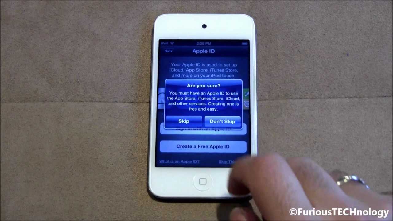 Apple iPod Touch 4G White Unboxing & Setup (1080p HD)