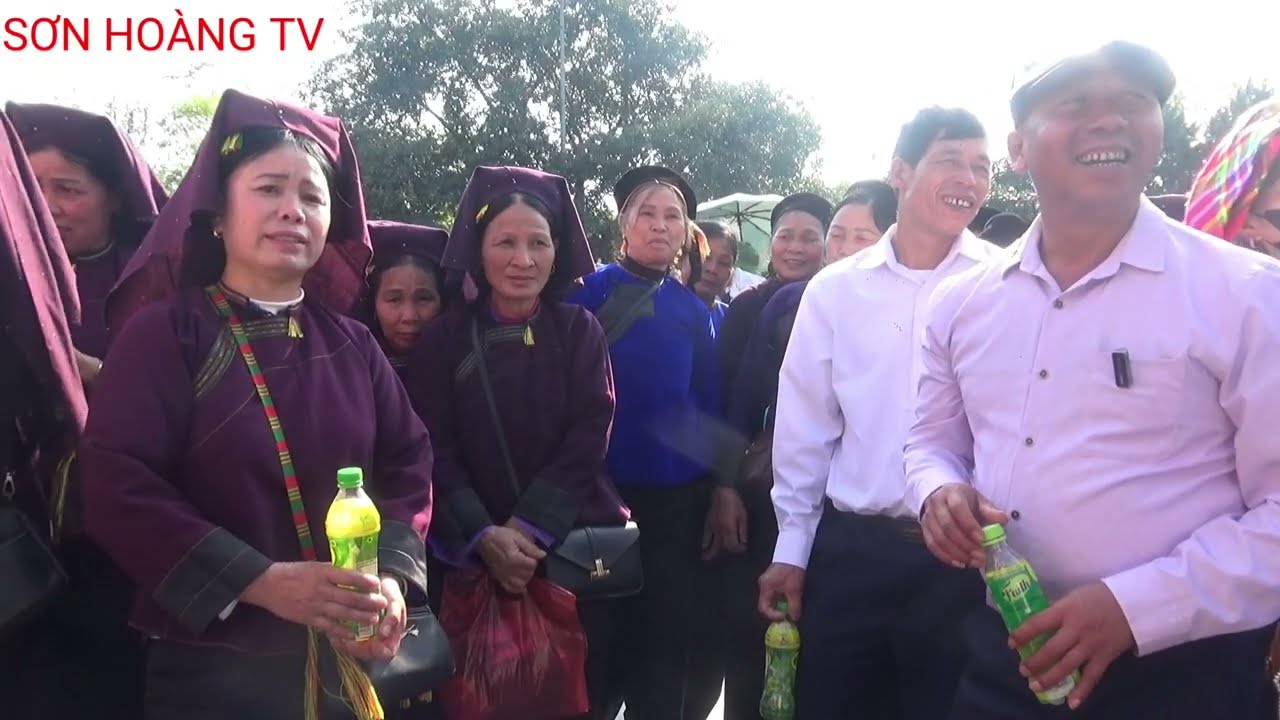 Cặp đôi Hò Đối Đáp Hò chia tay hay nhất ngày hội 22tháng giêng tại Công viên Hoàng Văn Thụ Lạng Sơn 