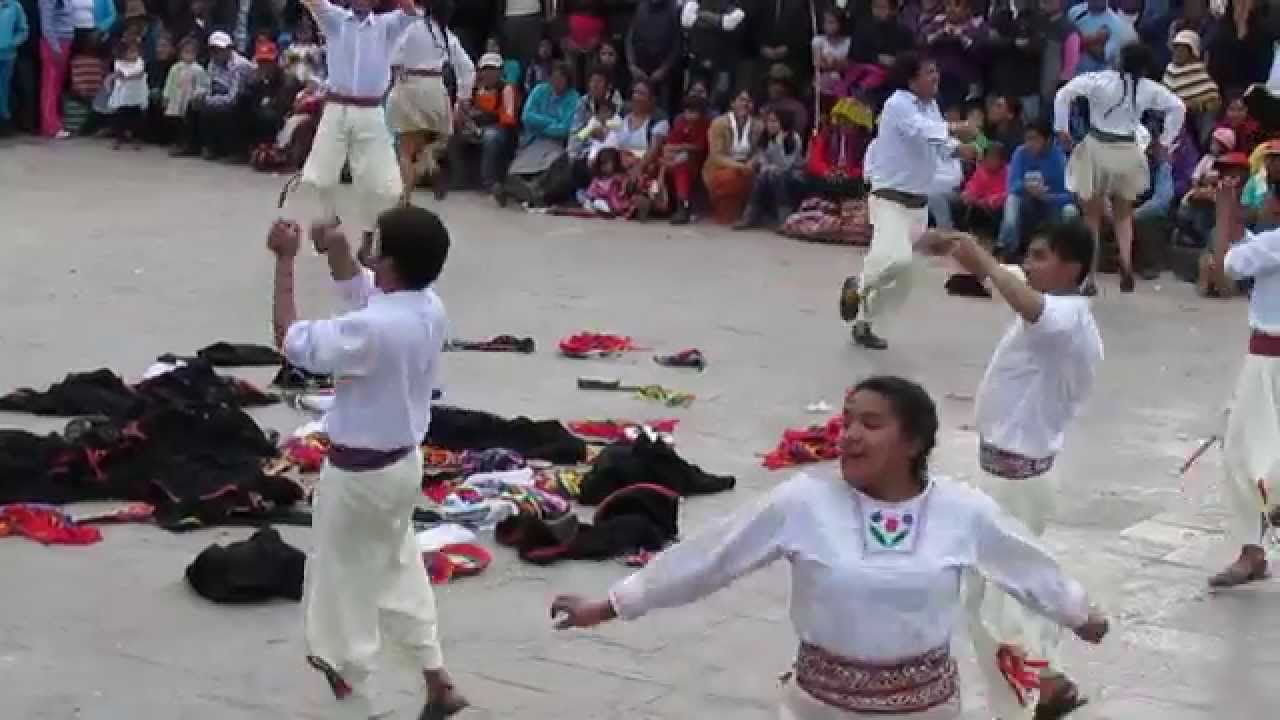 DANZA WIQCH'USTI DE ESPINAR RIJCHARY WAYNA