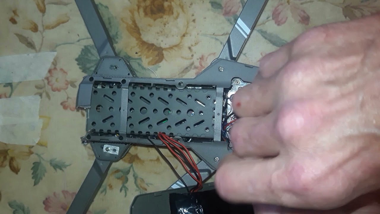 REASSEMBLE MY 4DRC F4  DRONE  GPS / 2 AXIS GIMBAL /  / BRUSHLESS MOTORS /SD CARD SLOT /  4K CAMERA