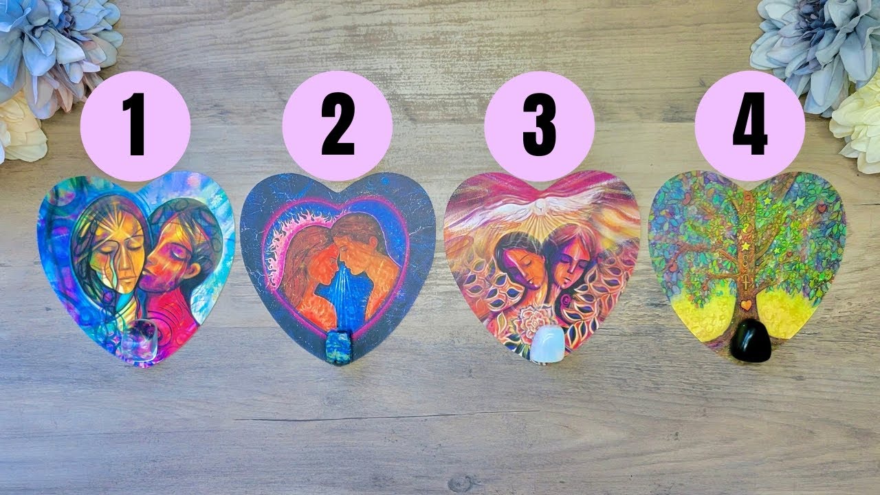 Who has a CRUSH on you? *detailed* Pick-A-Card Tarot Reading