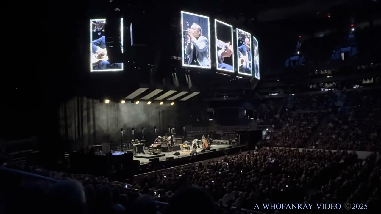Eric Clapton Driftin’ Blues / Kind Hearted Woman w/Jerry Portnoy-TD Garden Boston MA 09/16/25 ​ 