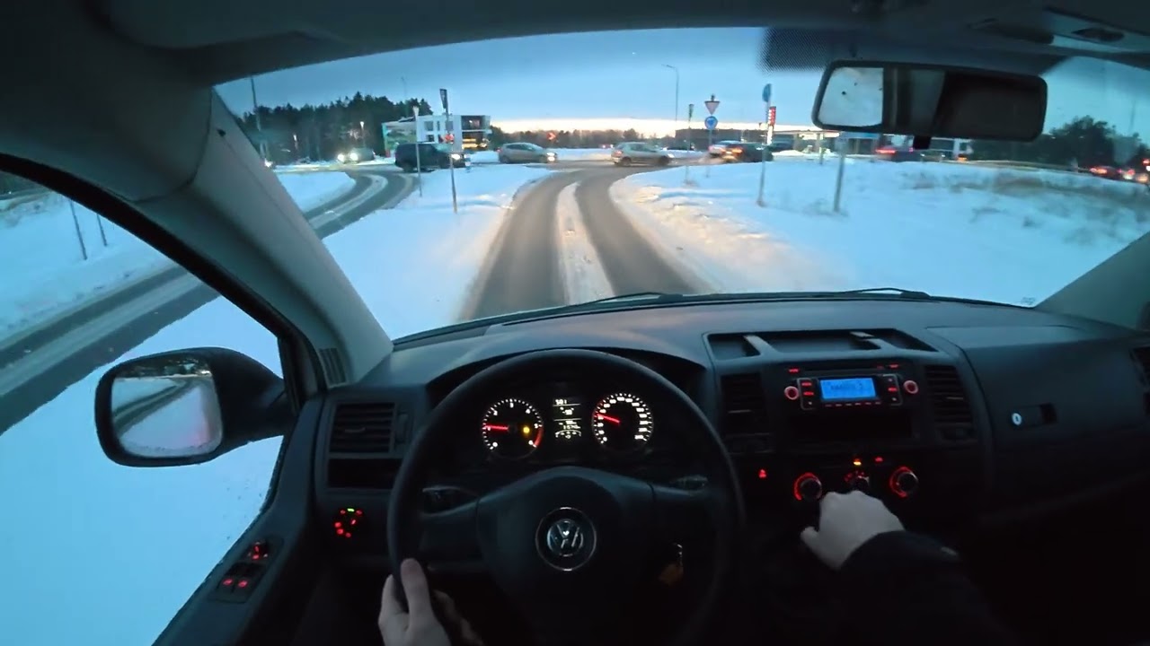 VW Transporter T5 2.0TDI 103kW 2011 | POV Test Drive