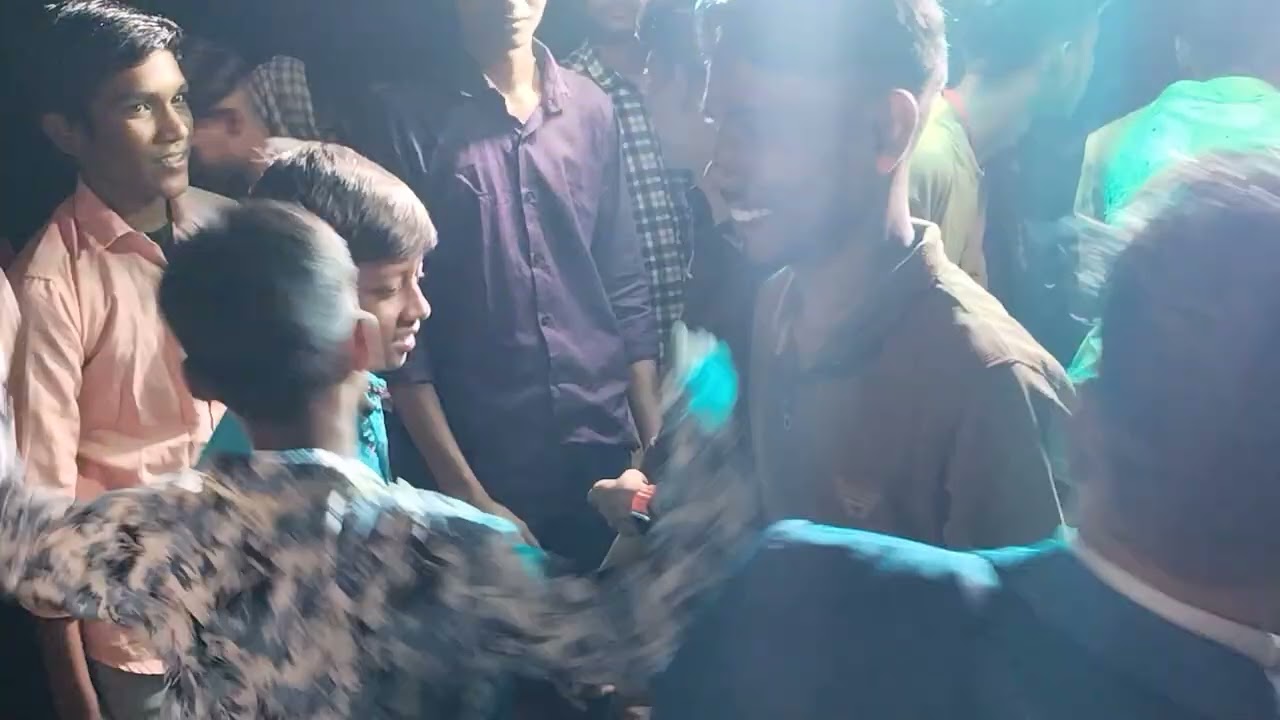 apni zuban par lagam dedo yaron
