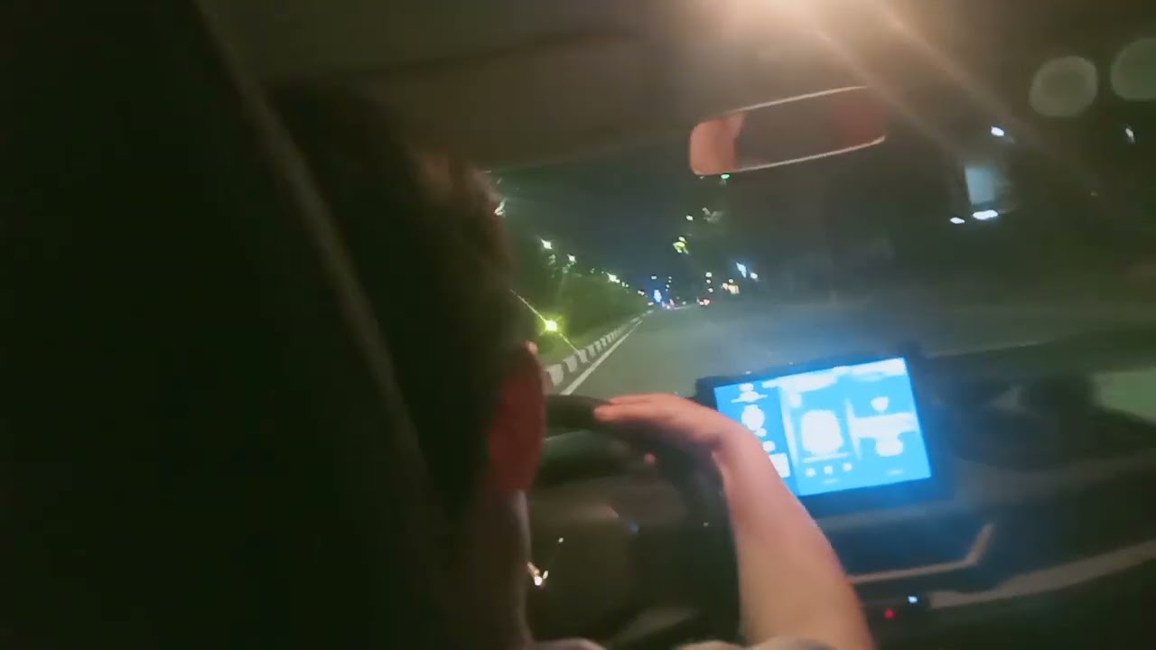 Đi xe ô tô 