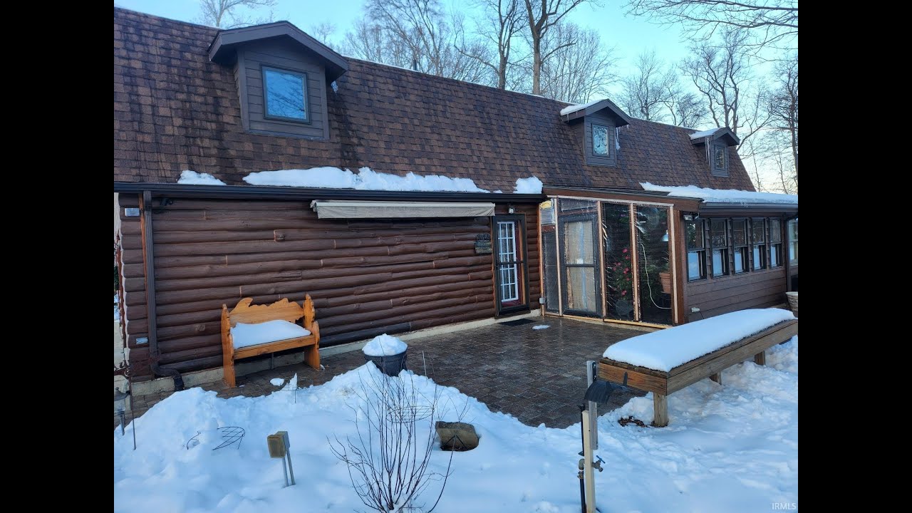 Residential for sale in Fort Wayne, IN - 2220 Eme Road