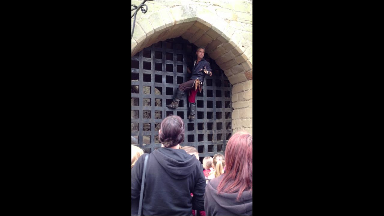 Portcullis opening ceremony
