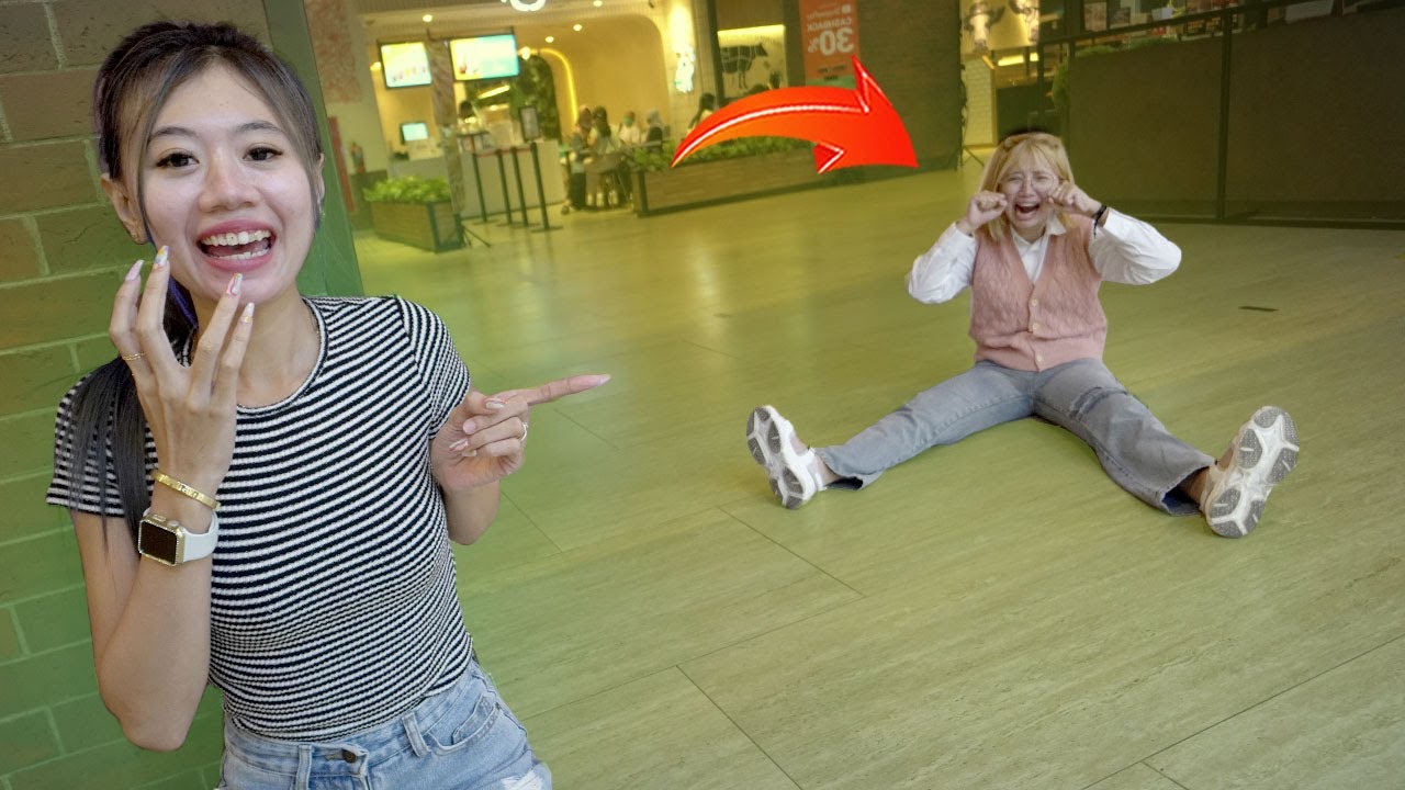 PRANK TINGGALIN PUTRI DI MALL SEMARANG!! DIA NANGIS KETAKUTAN!!