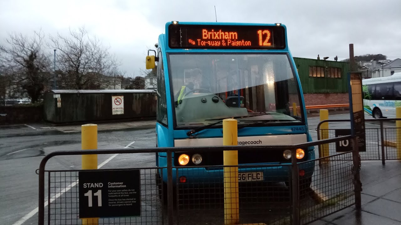 Buses and trains in Paignton 