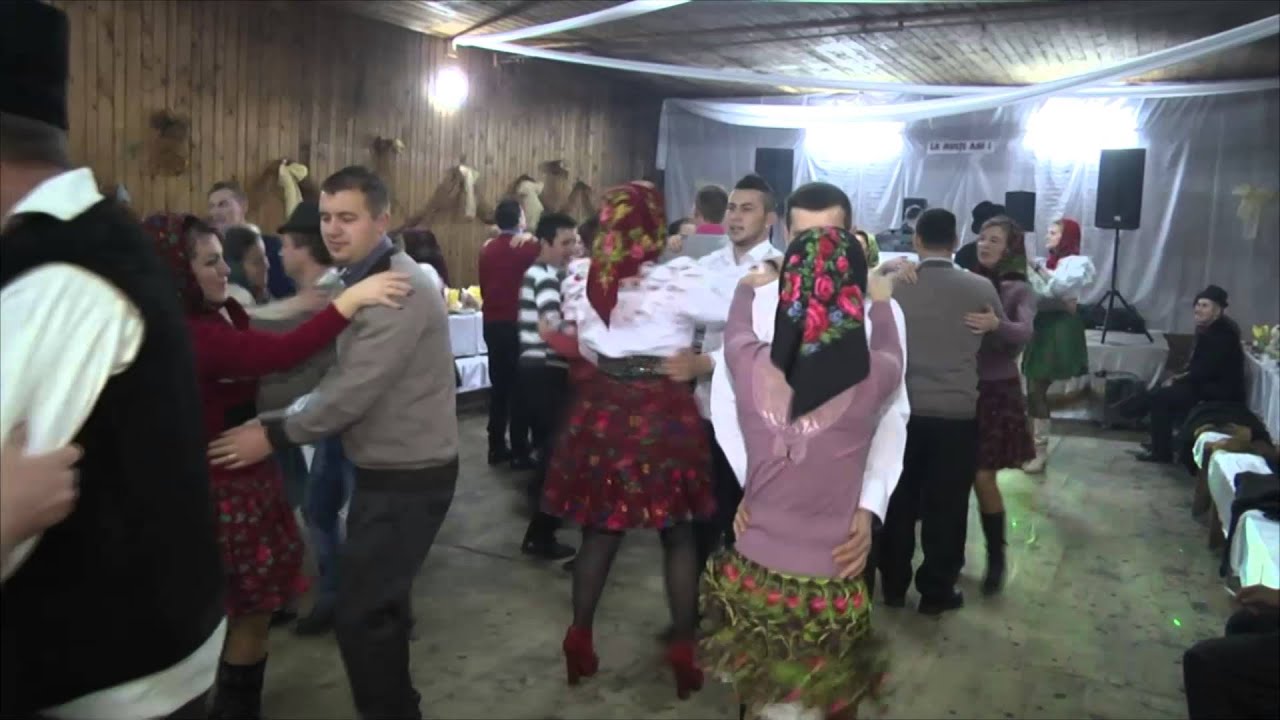 CHINDRIS IOANA DOMNITA LA NUNTA FLORIN SI PALAGA