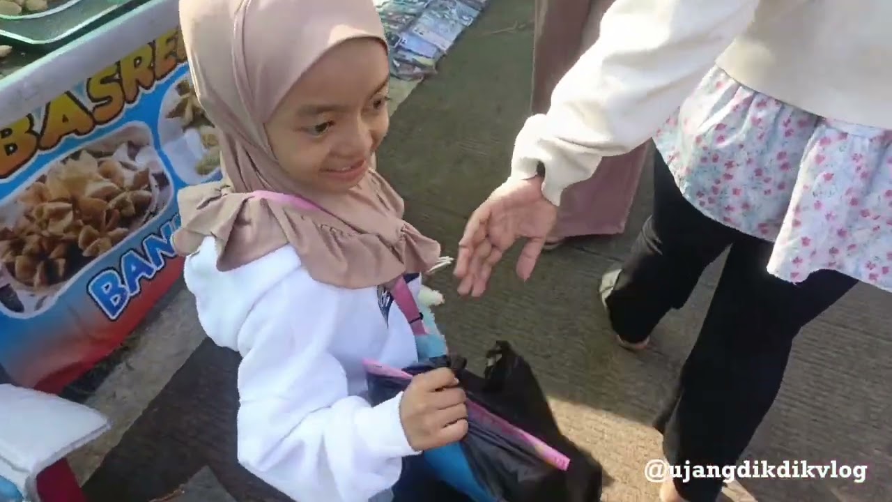 Kehidupanku didesa || Kedatangan nenek Bandung, langsung diajak jalan jalan #pedesaan #viral 