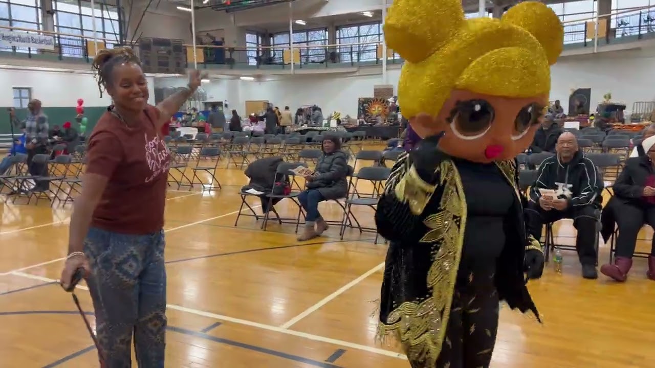 Costume Characters 216.341.5700 #cleveland #birthdayparty 