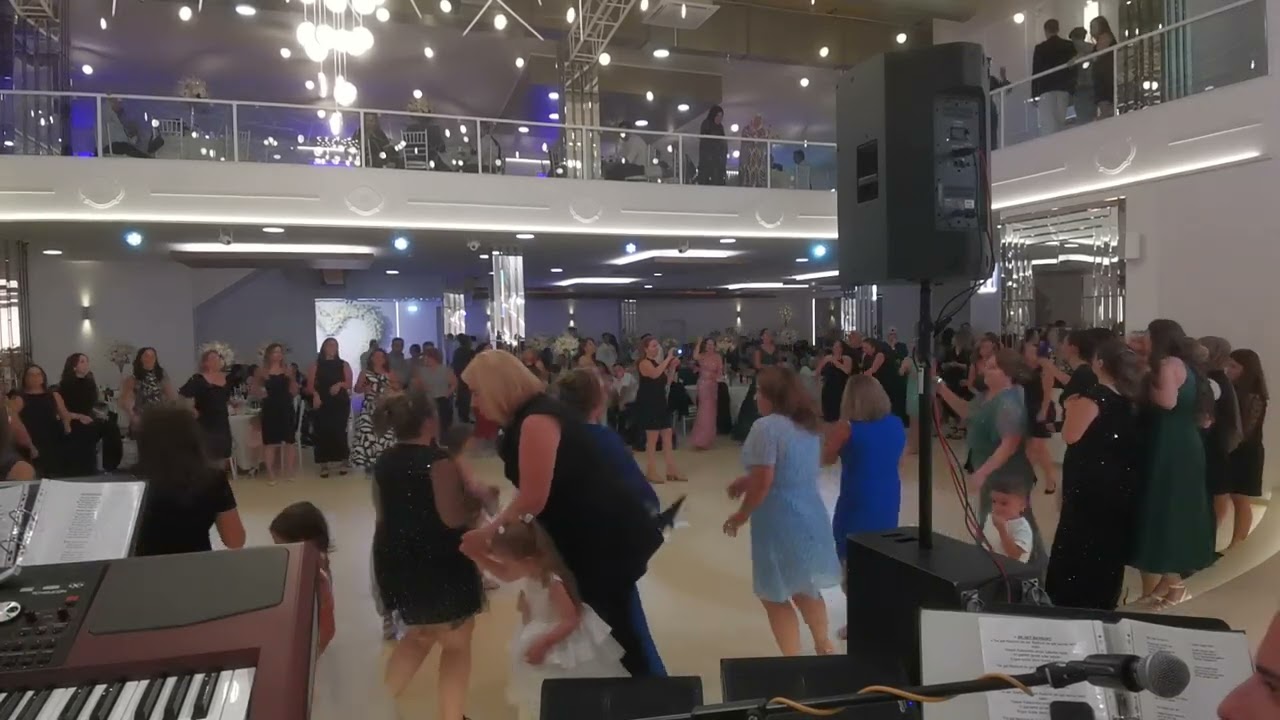 Grup Bizimeller - Hop Bico