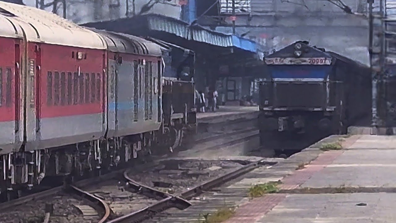 {PART-43}12296 ABR WDG-4 In LHF Mode Hauling Jodhpur Bandra Terminus Special Express.