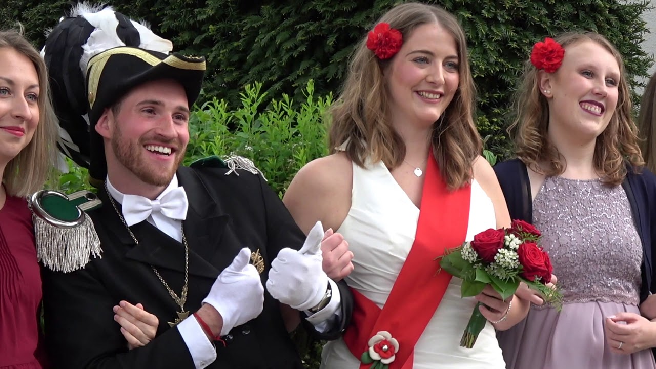 Kirmes in Löhndorf. Eindrücke vom traditionellen Parademarsch.