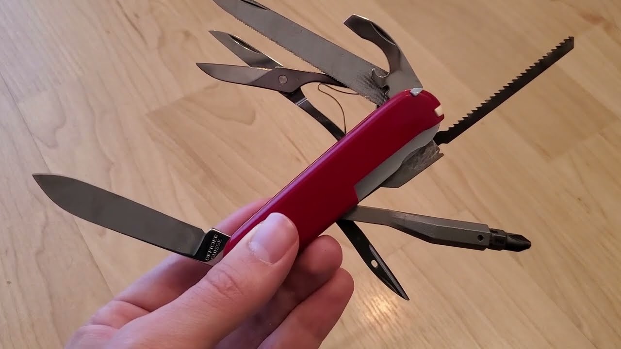 The Martian: 1/4 Hex bit driver + T-shank holder = Ultimate Victorinox?