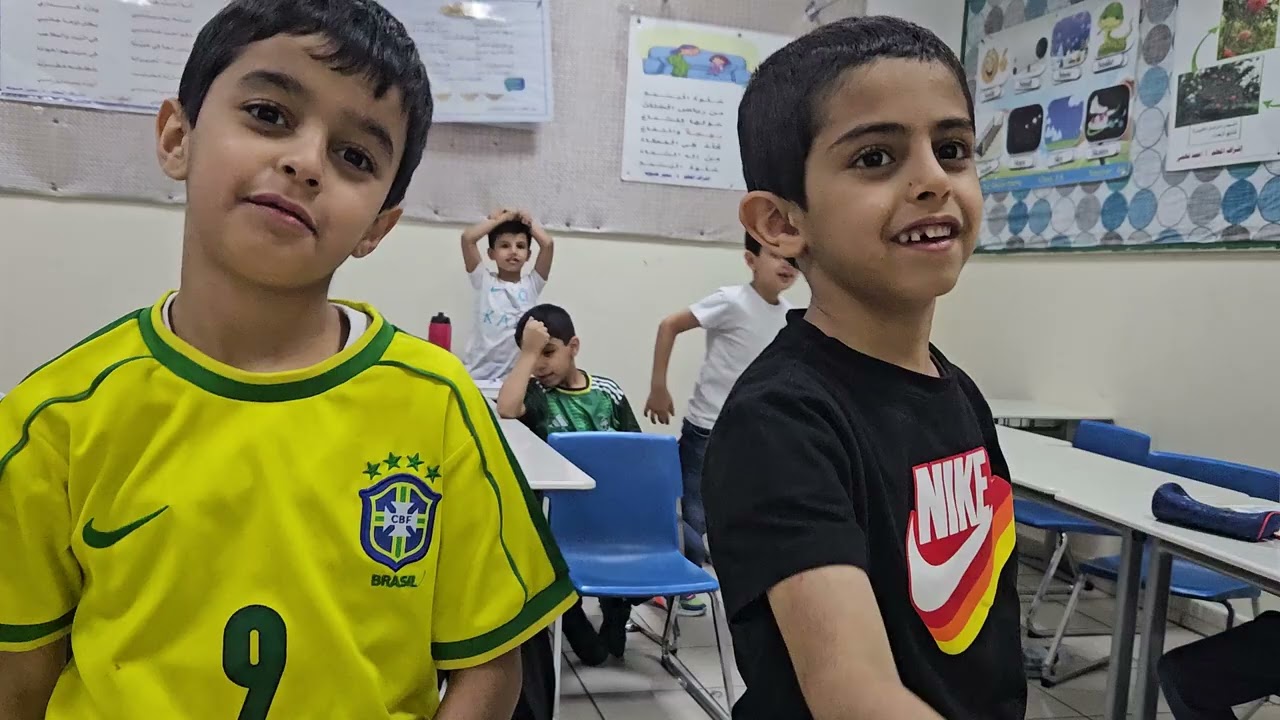 استراتيجية المنافسة بين بطلين سورة عبس من الآية ١حتى الآية ٣٢