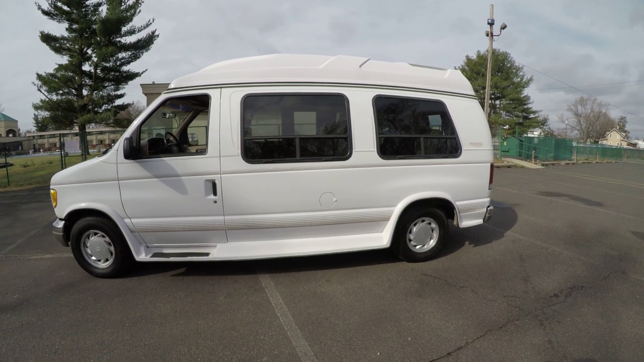 Обзор 4K Ford E150 Hightop Conversion Van RV 1996 года. Виртуальный тест-драйв и осмотр.