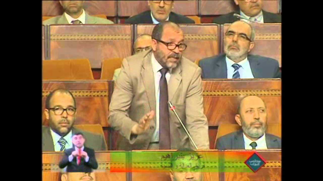 الطنينشي- بنبراهيم حول التعاقد الظاهر بين العقد النموذجي المتعلق بسيارات الأجرة وحرية المتعاقدين