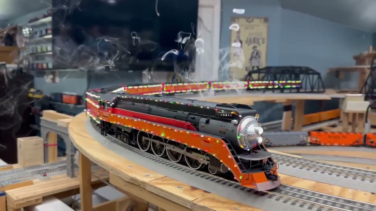 Running GS-4 MTH PS3 Christmas 6 car passenger Train- an excerpt by Crossed Anchors Railroads