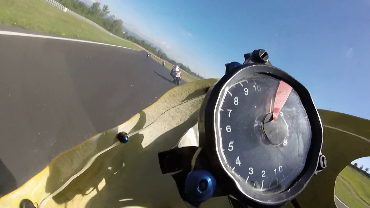 Most 2019-08-18 Race 1 Klassik GP Onboard Yamaha RD 250