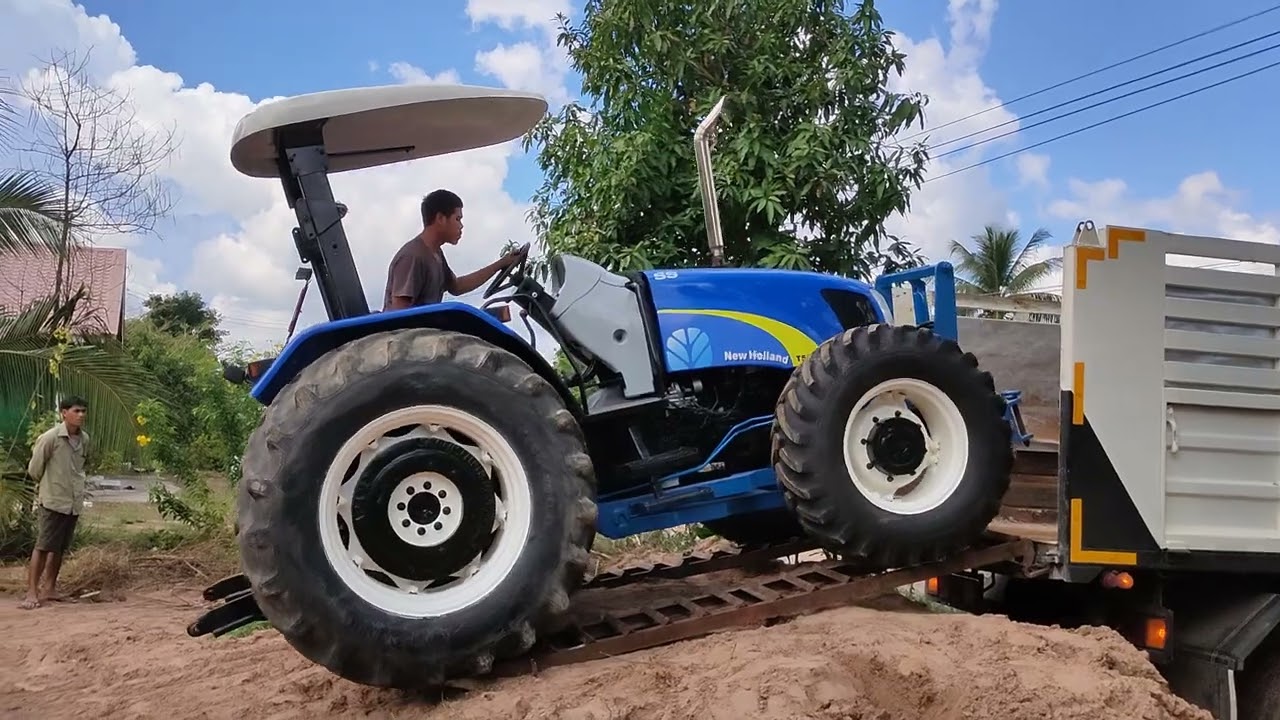 นิวฮอลแลนด์ t5060 สมาชิกใหม่ของไร่ธนากร