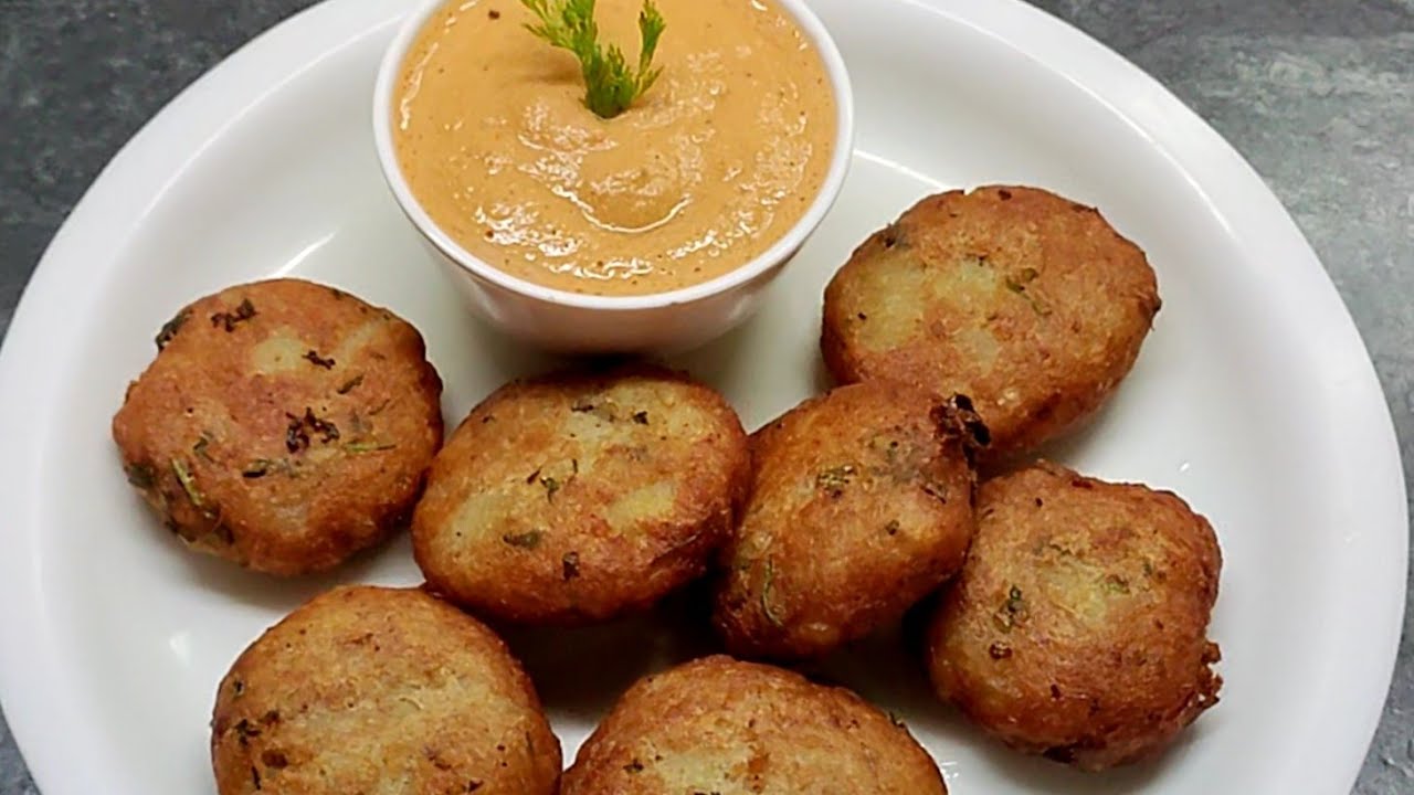 कच्चे केले के कटलेट / नवरात्रि व्रत विशेष / kacche kele ke cutlet / Navratri , Vrat  Special