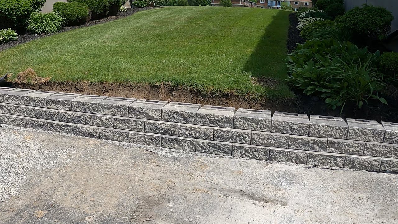 How To Build A Retaining Wall Fast!