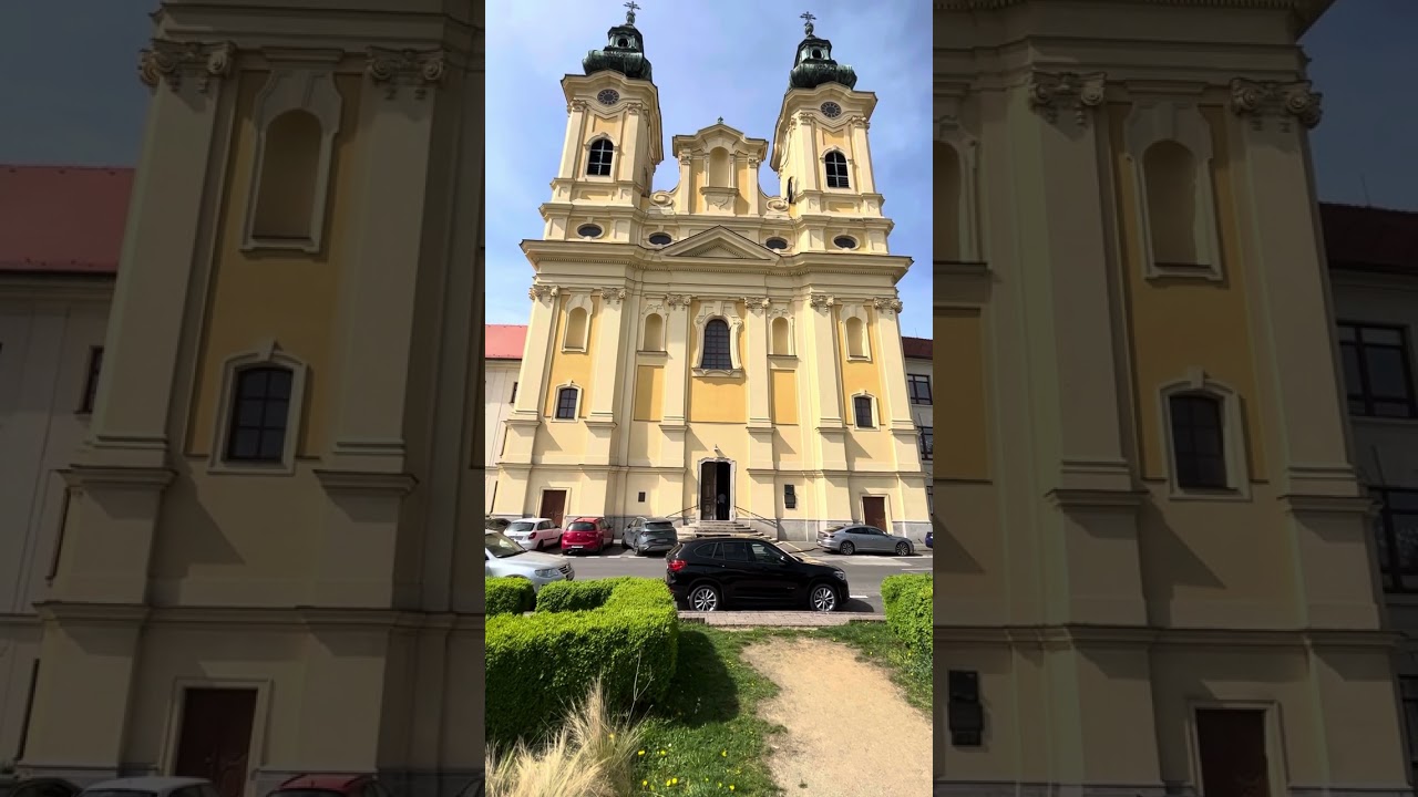 NITRA - PIARISTI Oktáva Zmŕtvychvstania Pána - nedeľa, poludňajšie zvonenie