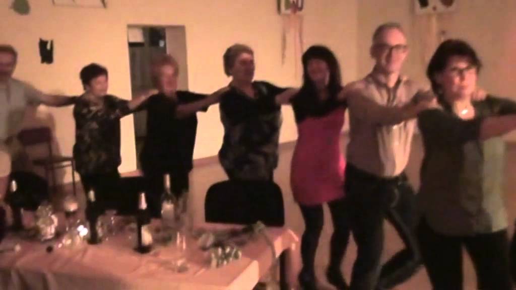 Die geilste Partyband der Welt ft. Gottlieb Wendehals - Polonaise Blankenese mp4