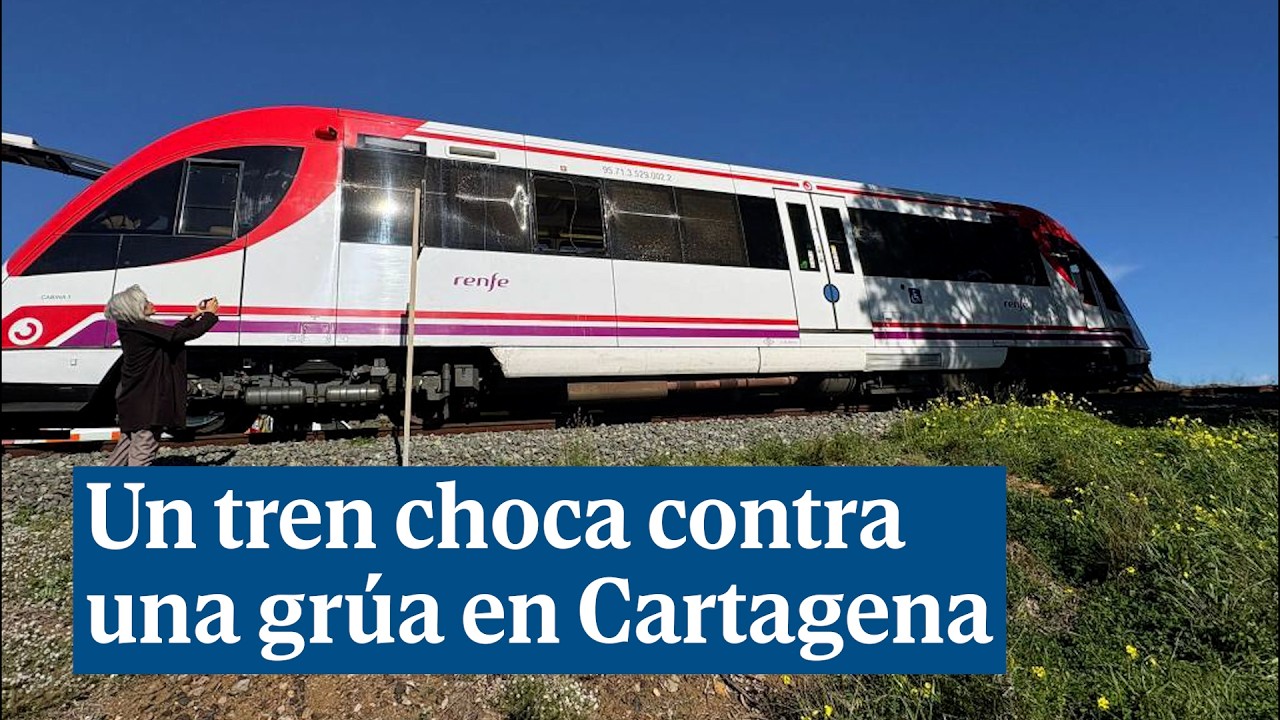 Un tren choca contra una grúa en Cartagena y deja seis heridos