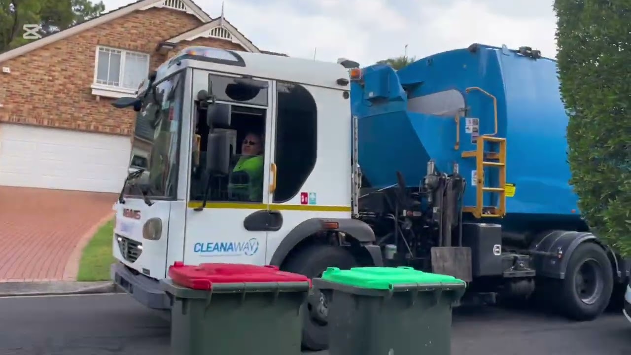 The hills shire garbage SL01755 FT green truck