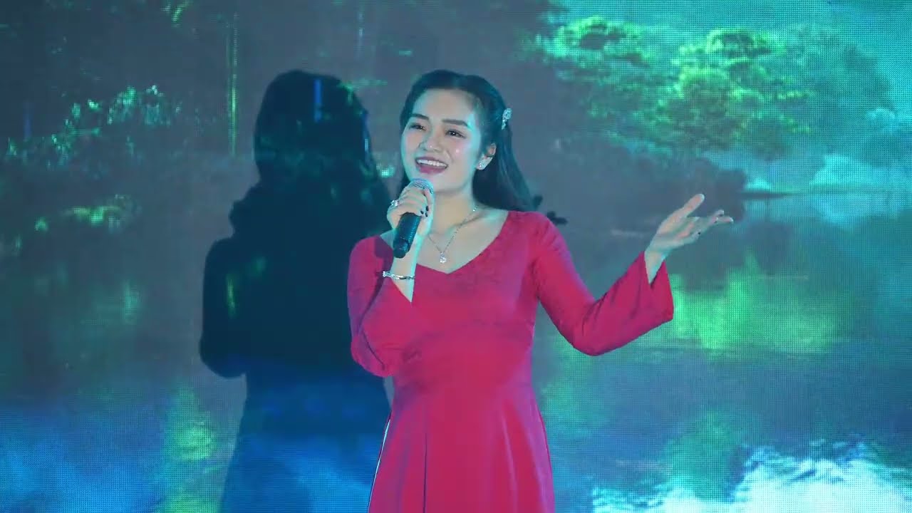 Gặp Nhau Giữa Rừng Mơ | Ca sĩ Ngọc Thúy – Dấu Ấn Nghệ Thuật Tại Kỷ Niệm 15 Năm i-on Life