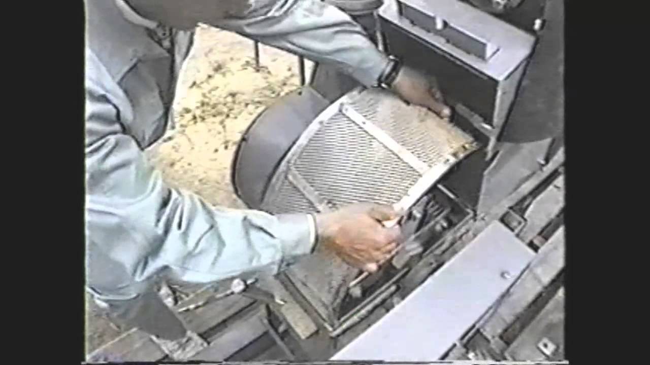 もみがら粉砕機