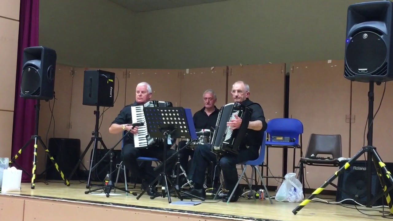 The Bonawe Highlanders - Frank Morrison & his SDB