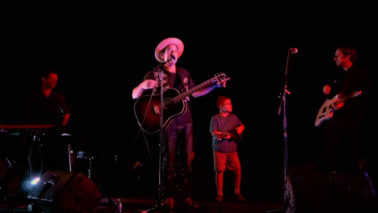 Jakob Dylan The Wallflowers Bring it on Home to Me - Sam Cooke cover featuring Ricky Thibault