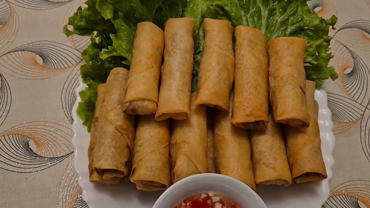 Cuộc sống Pháp/4 mẹ con làm chả giò chiên,món ăn bình dân của gia đình nhỏ 😃♥️