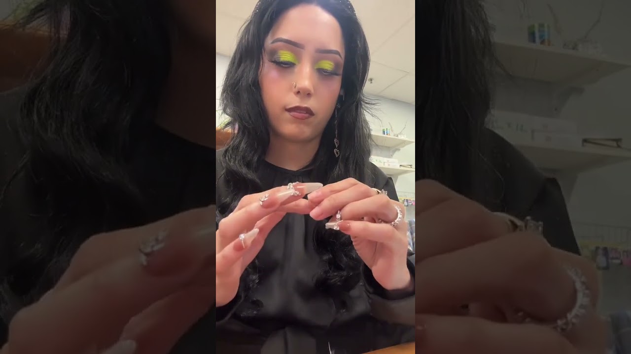 Dhgate - Sisful Press On Nail #dhgate #nailart #pressonnails #beautytips #beautyhacks #beauty
