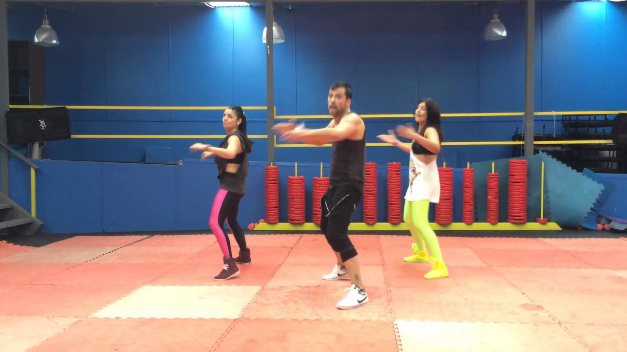 Cuba! - Los Jefes / ZUMBA
