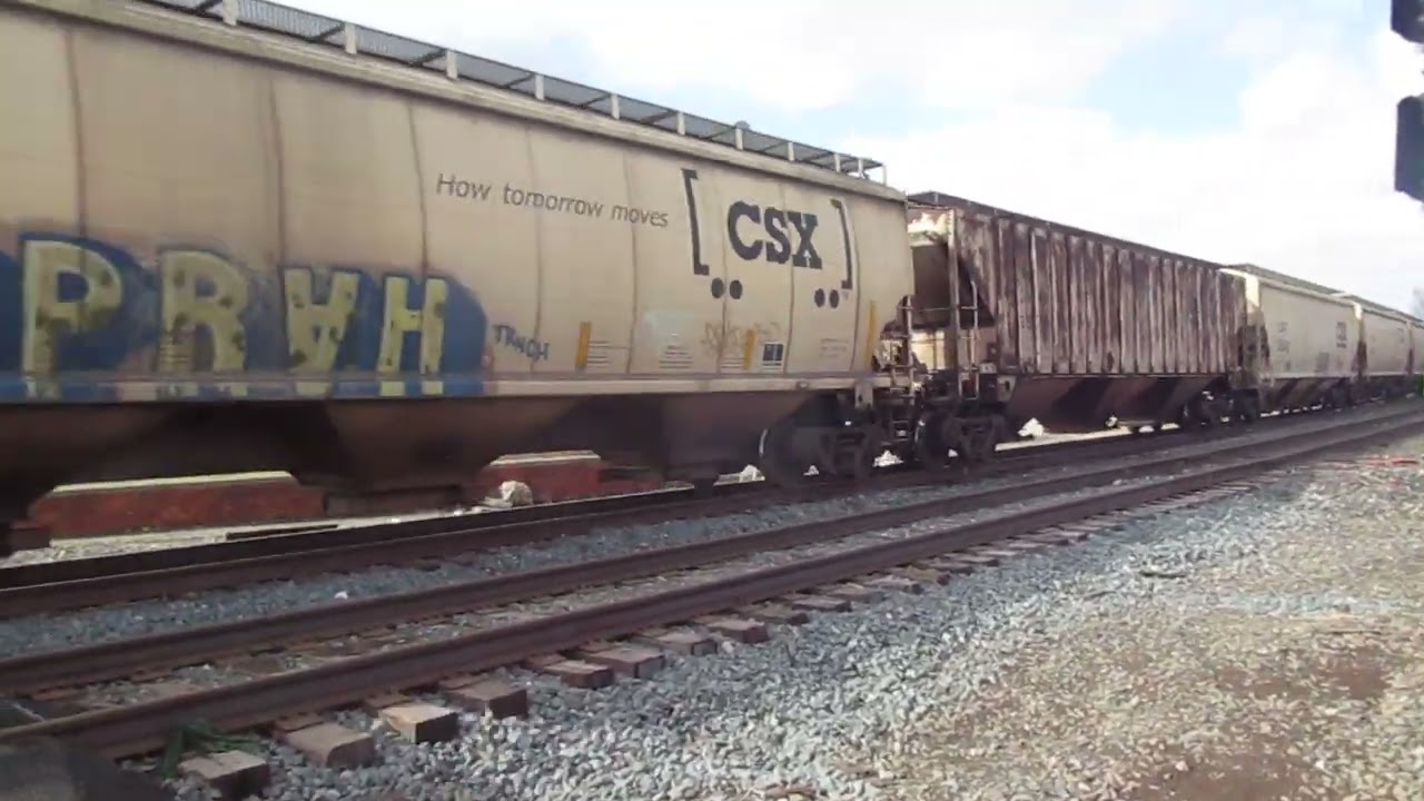 (2-18-2026) CSX northbound grain train in Marion Ohio.