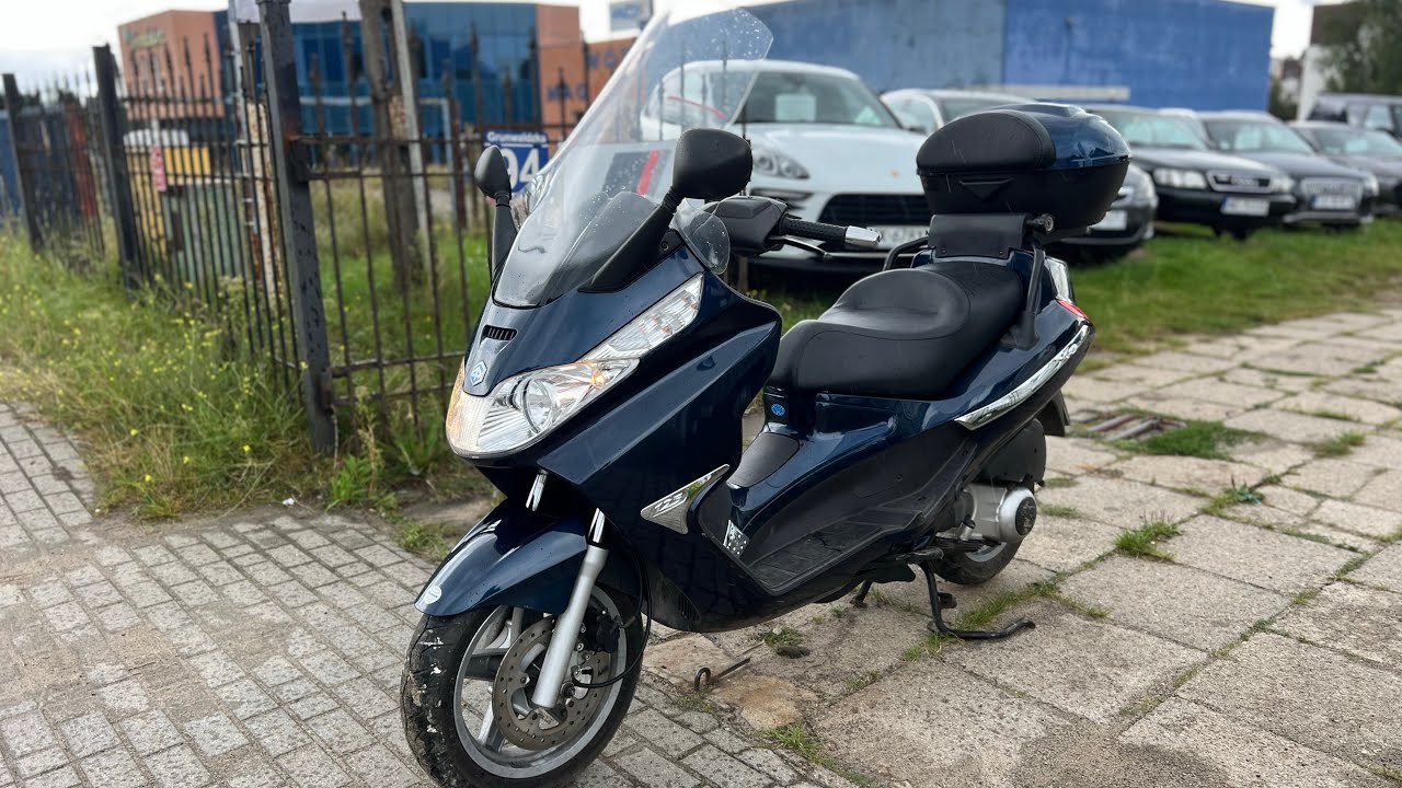 SPRZEDANY - Motocykl | Skuter | Piaggio X8 125cm3 włoski ogier na miejskiej ulice na kat. B