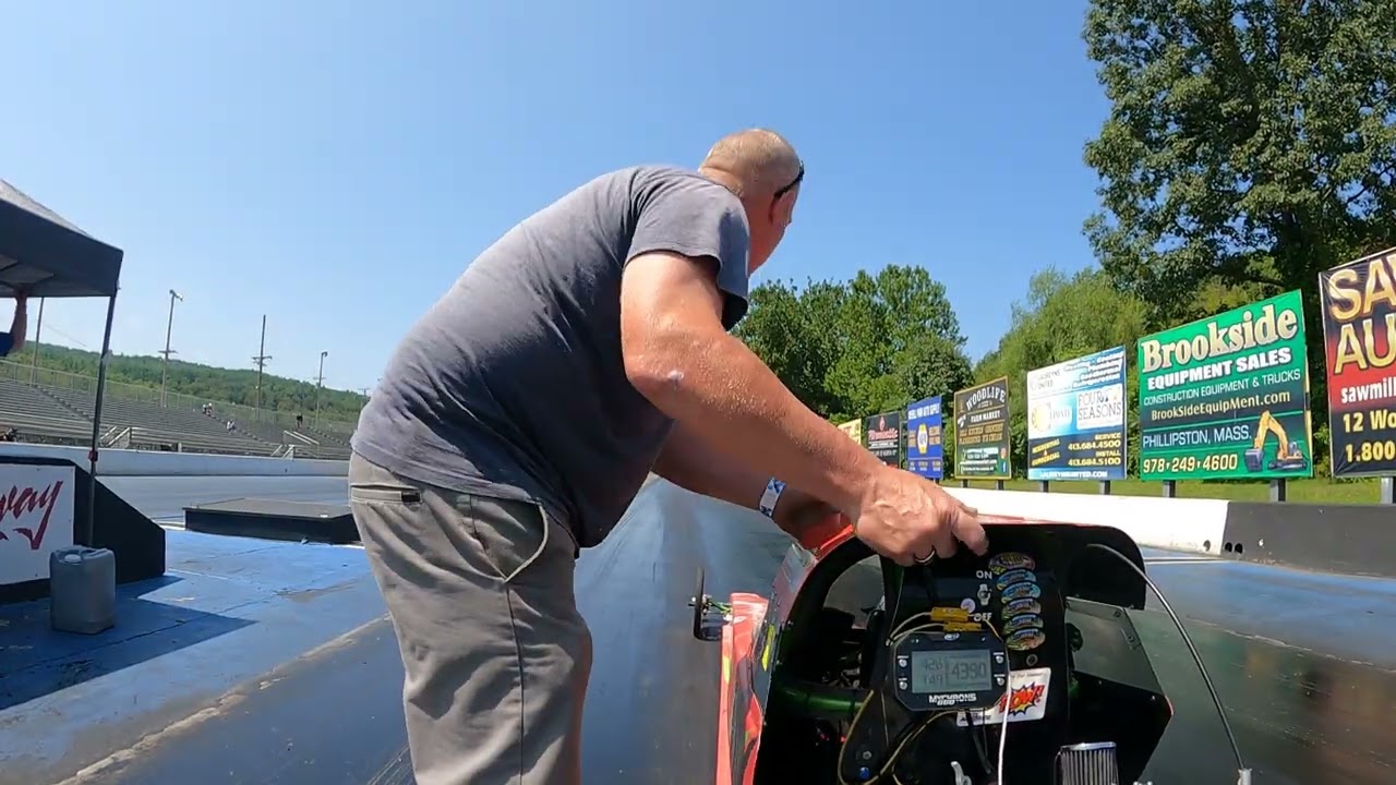 Hudson running with hurt motor, gives it back