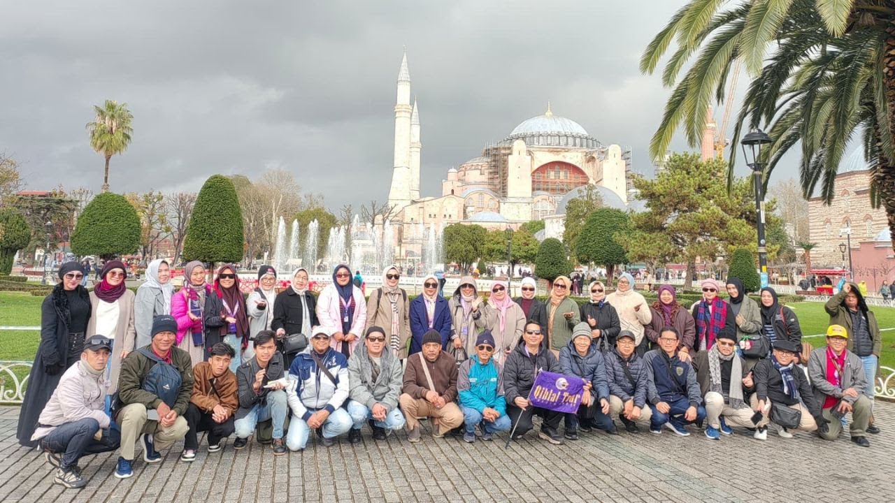 Umroh Plus Turkey | UMROH KEBERANGKATAN 21 November 2025 - Pembimbing : H. Kiking Mulyadi