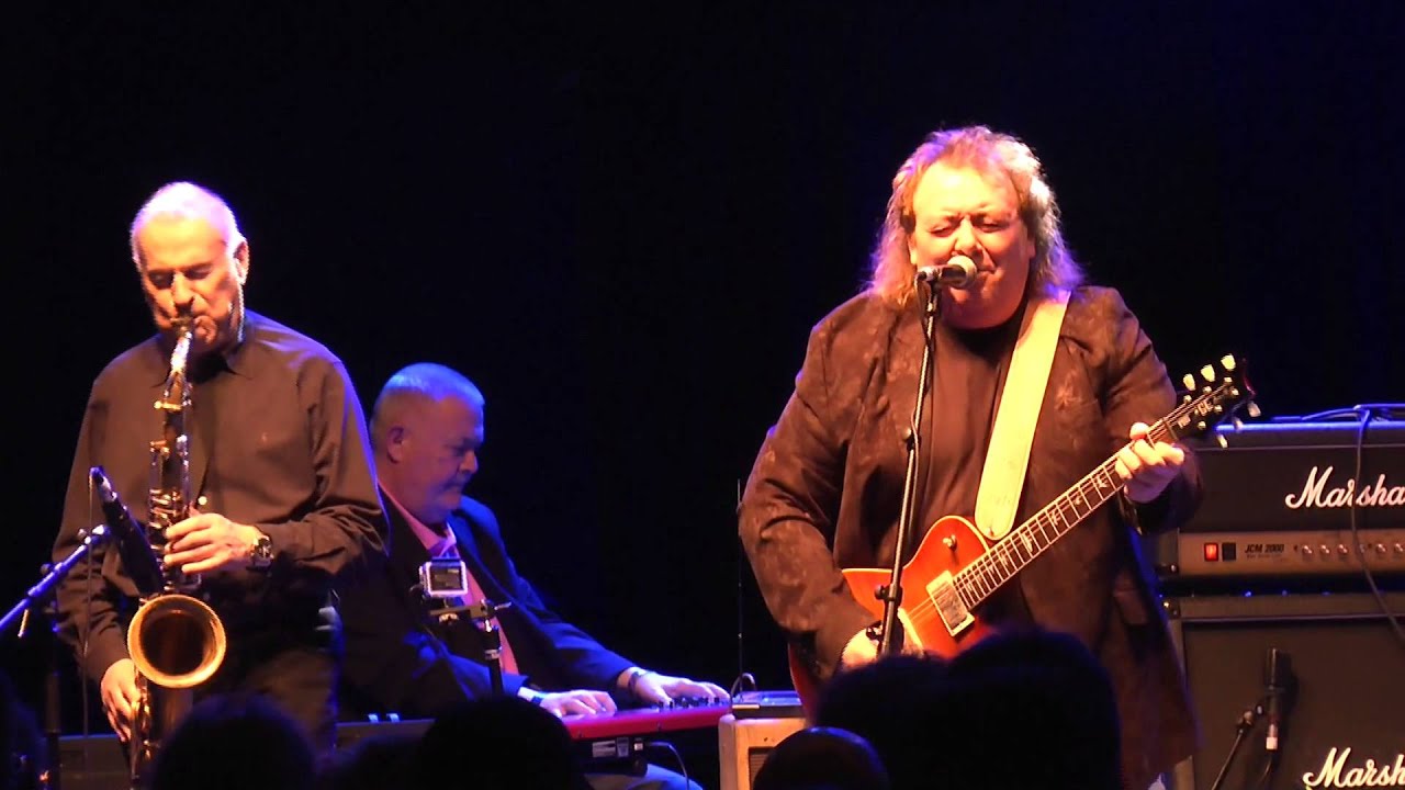 Bernie Marsden - Place In My Heart - feat: Nick Newall - An Evening For Walter Trout