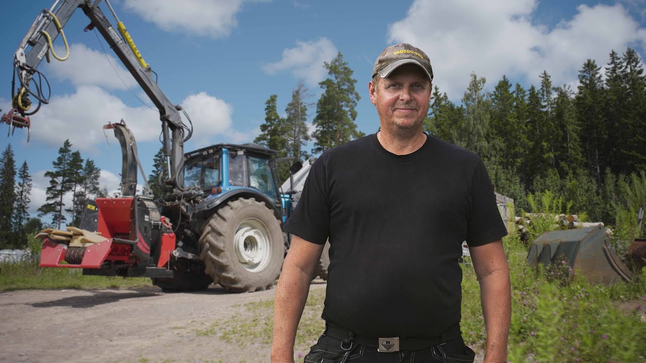 Flismaskin - Farmi CH27 med inmatningsband