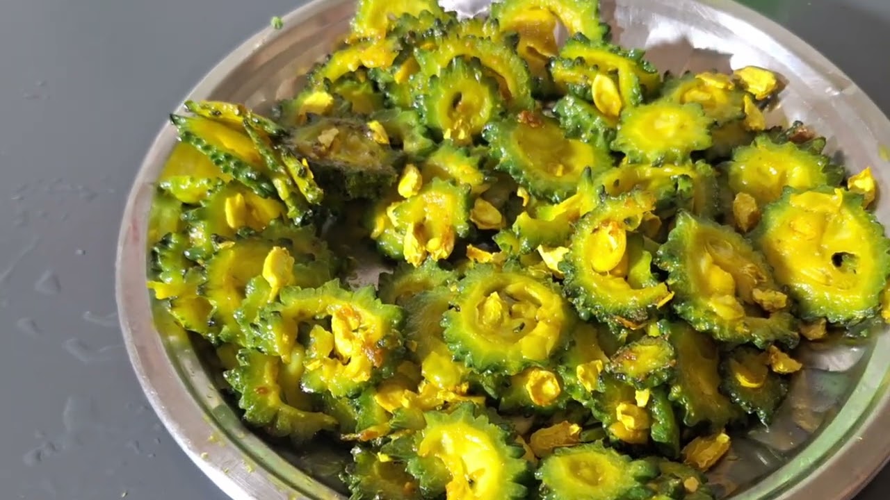 करेले बनायगे तो उगली चाटते रह जावोगे ढाबा जैसी/karele banane ka tarika