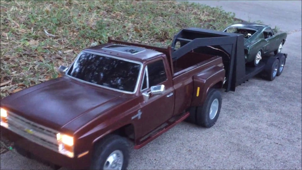 Clod dually with gooseneck trailer