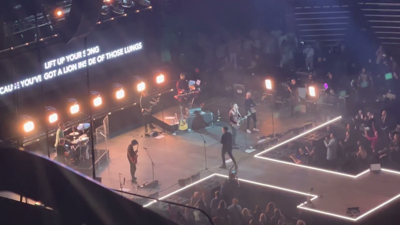 Brandon Lake - Gratitude, Anaheim CA Honda Center (12/10/22)